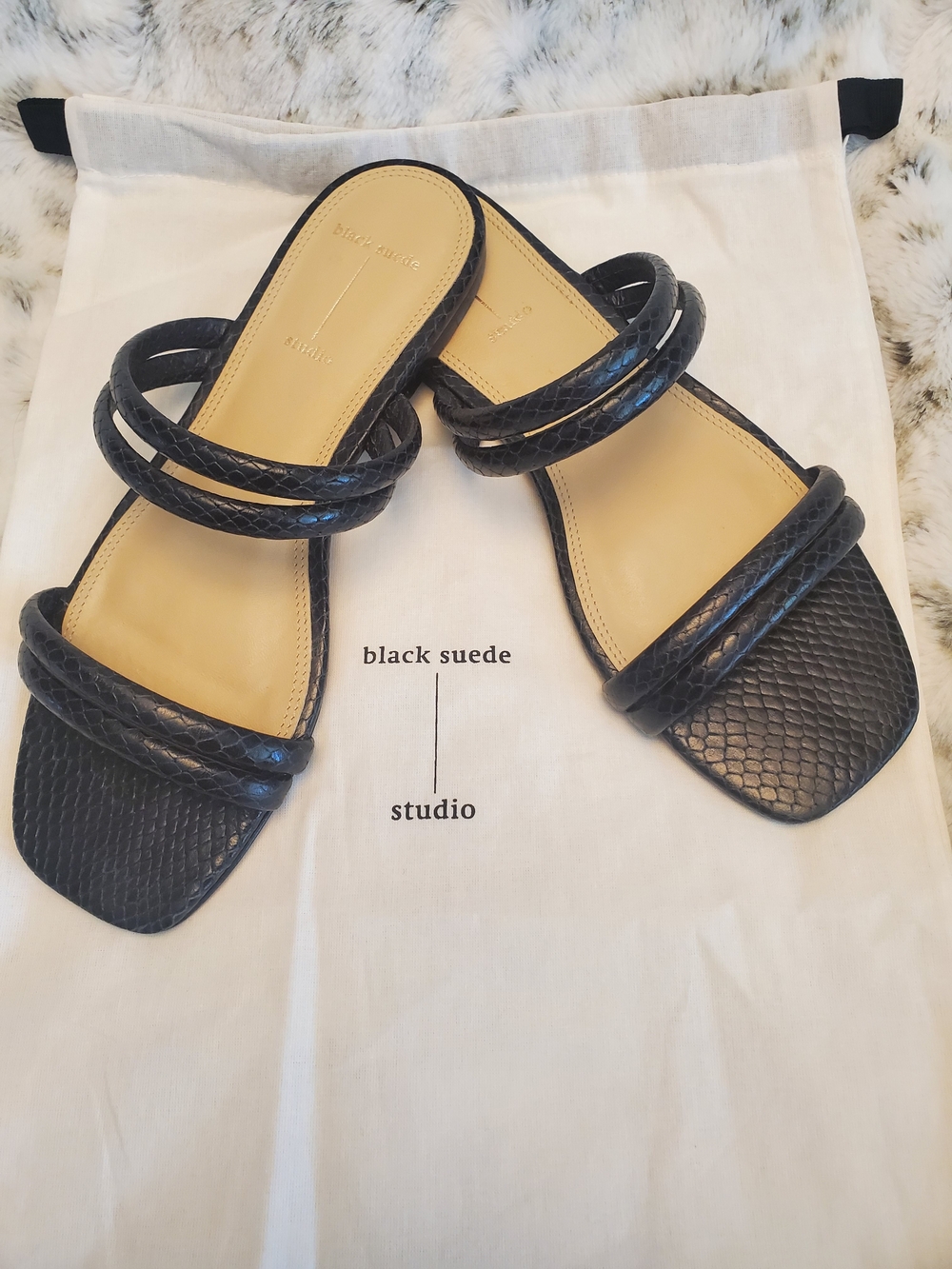 BLACK SUEDE STUDIO Strappy Sandal EUC